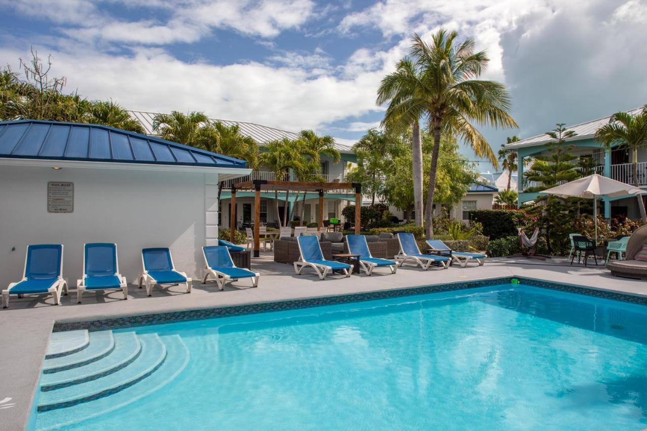 Island Club Turks & Grace Bay Place エクステリア 写真