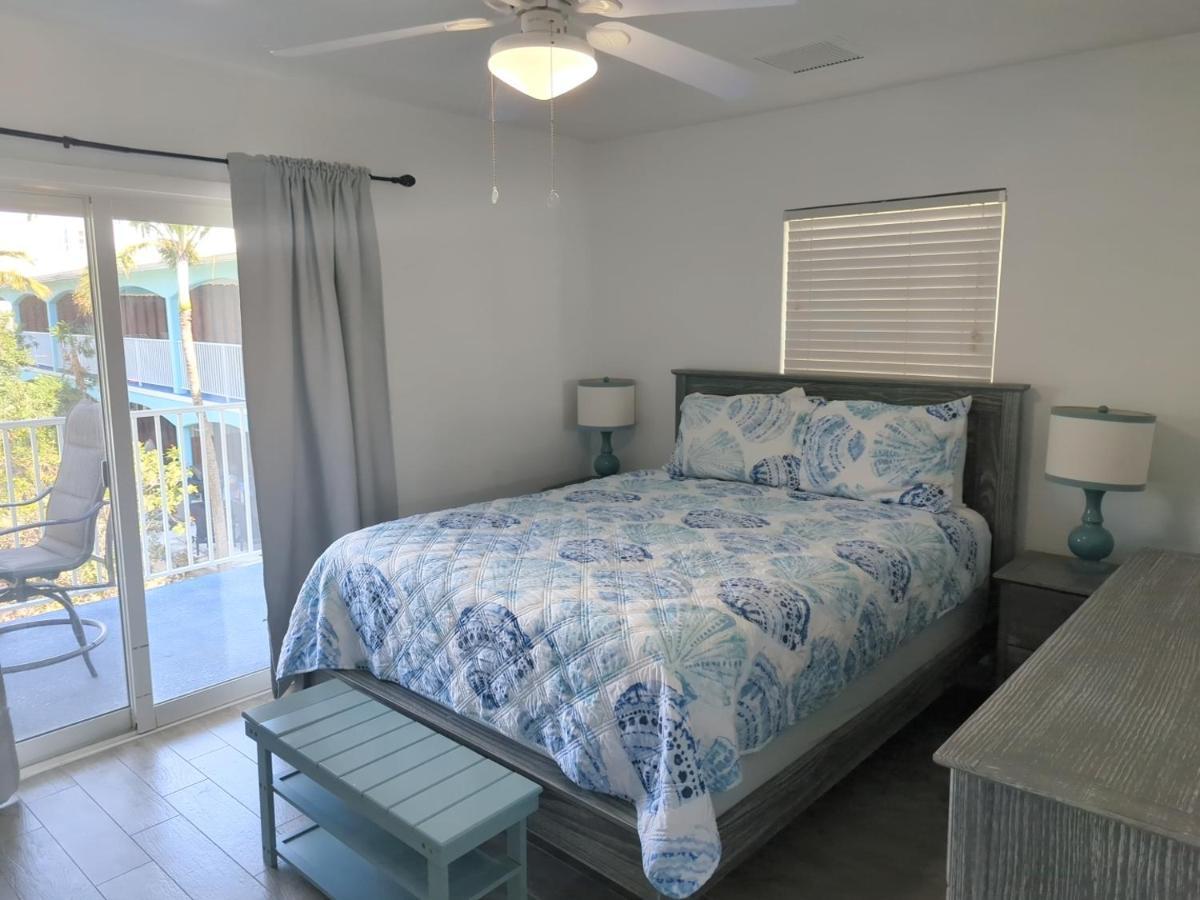 Island Club Turks & Grace Bay Place エクステリア 写真