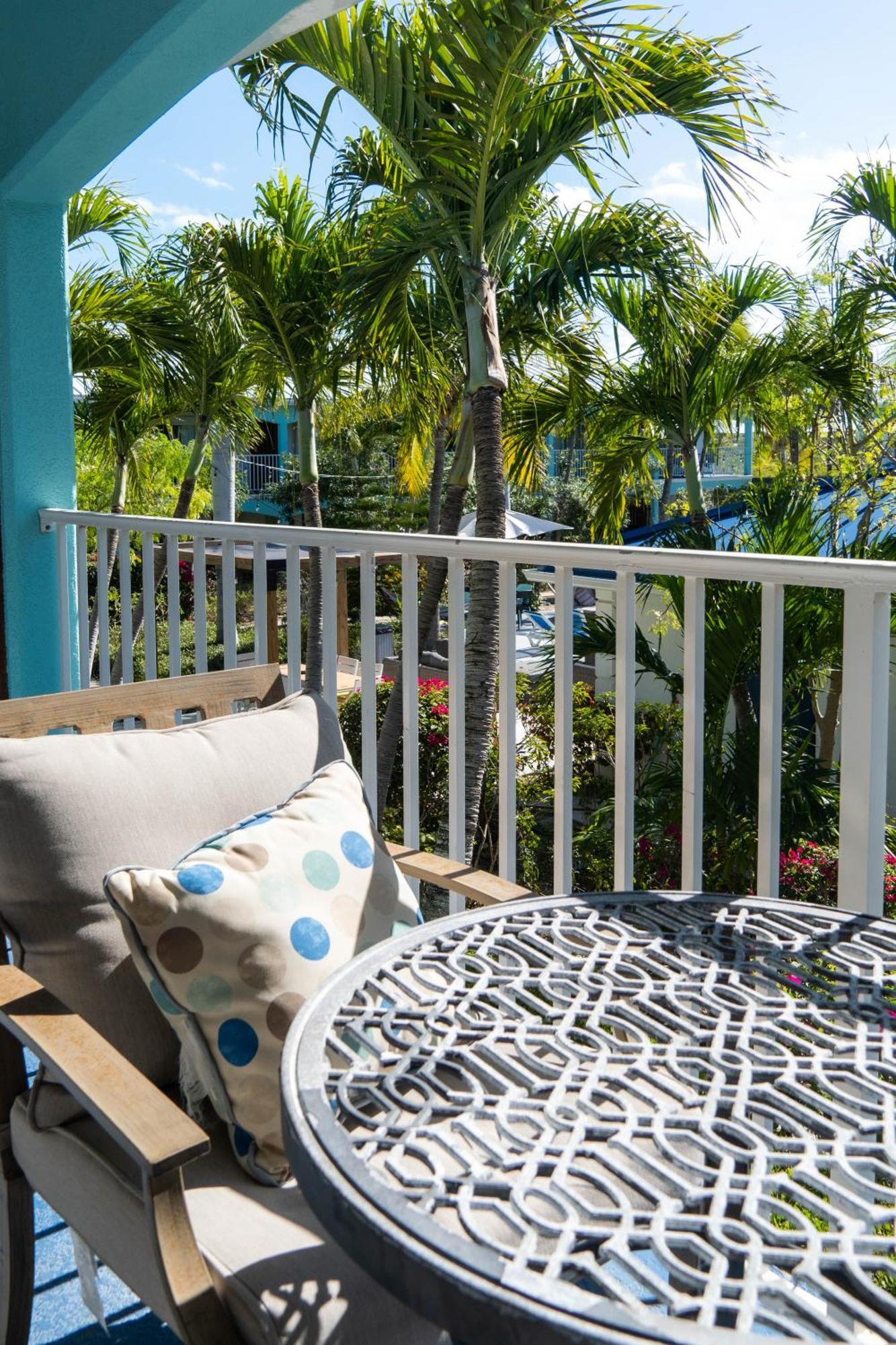 Island Club Turks & Grace Bay Place エクステリア 写真