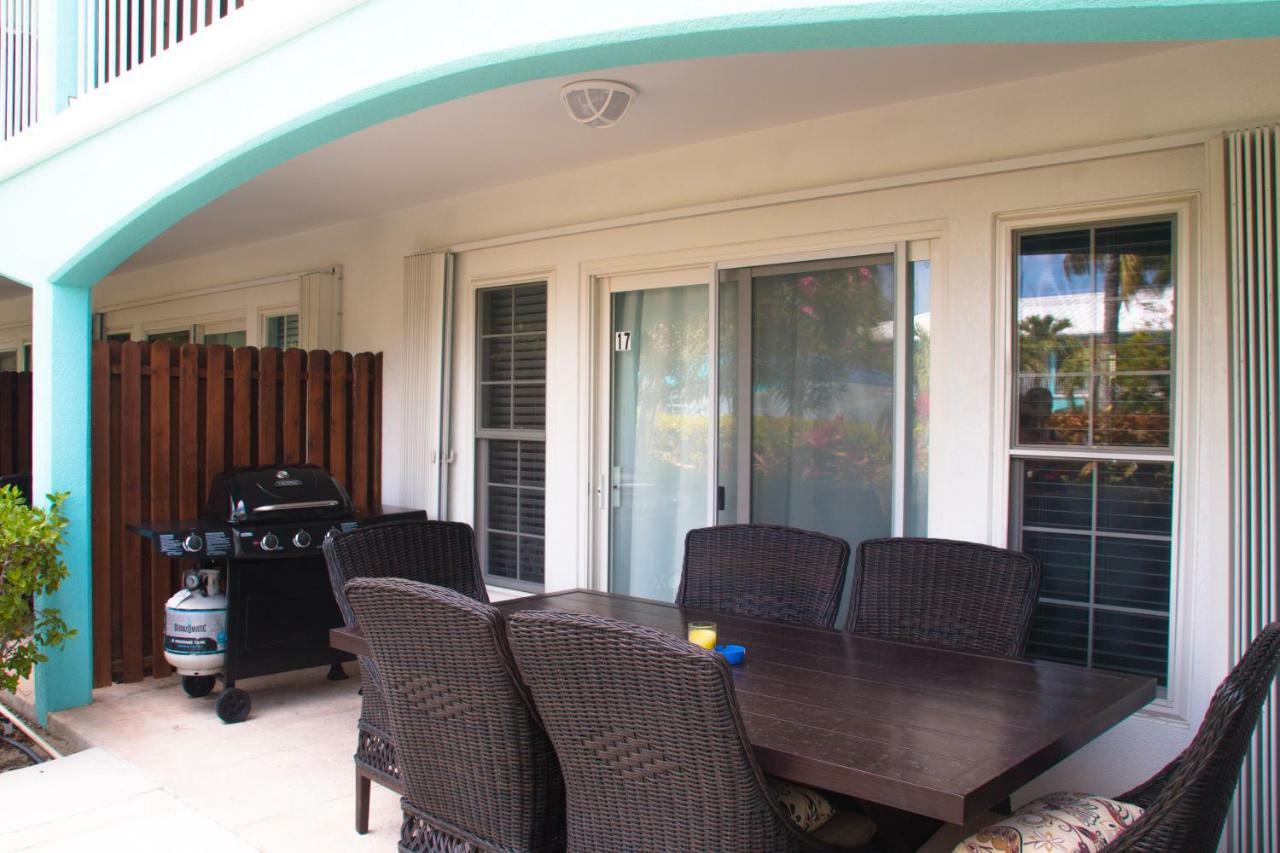 Island Club Turks & Grace Bay Place エクステリア 写真